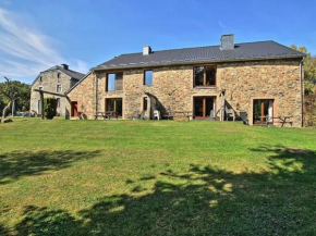 Cozy holiday home in Sainte-Ode for 8 people in the Ardennes